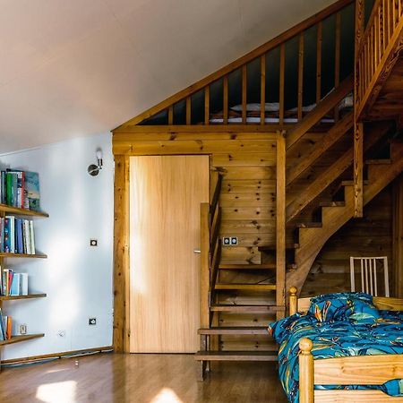 Chalet Panoramique Château-Ville-Vieille Екстериор снимка